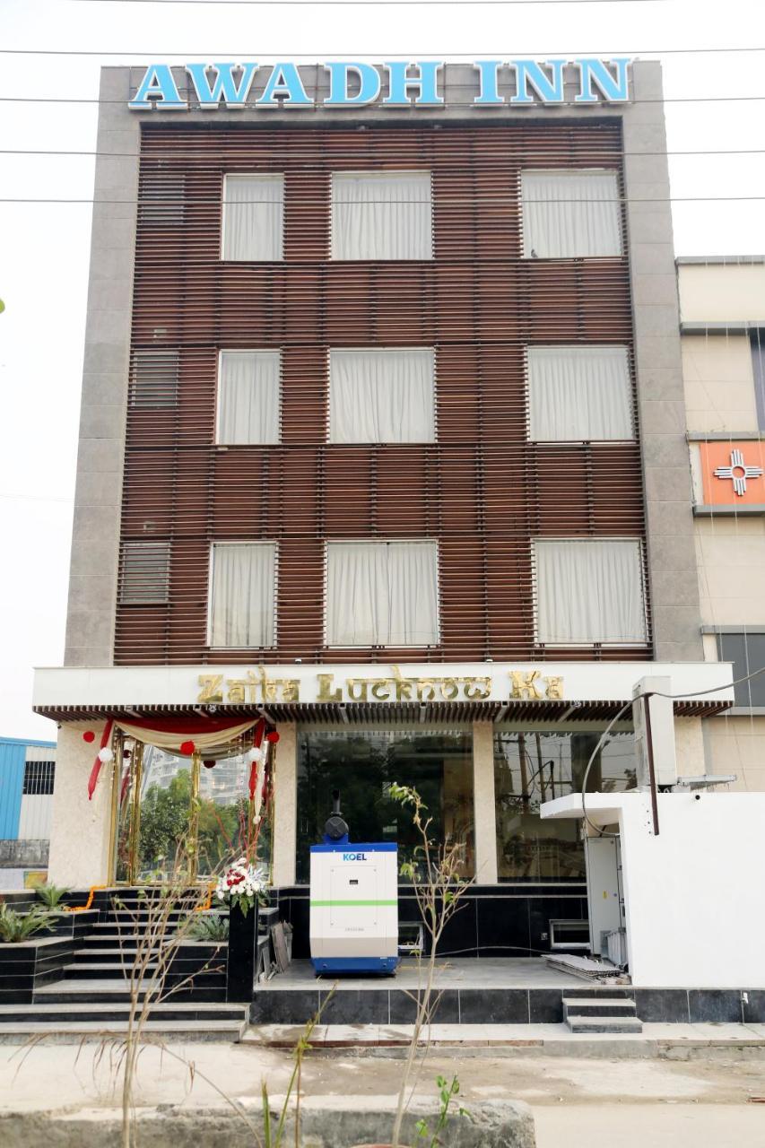 诺伊达 阿瓦德旅馆酒店 外观 照片